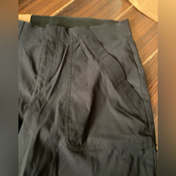 Eddie Bauer Women's Horizon Straight Ankle Pant UPF 50+ Black Size 6 - Picture 5 of 12